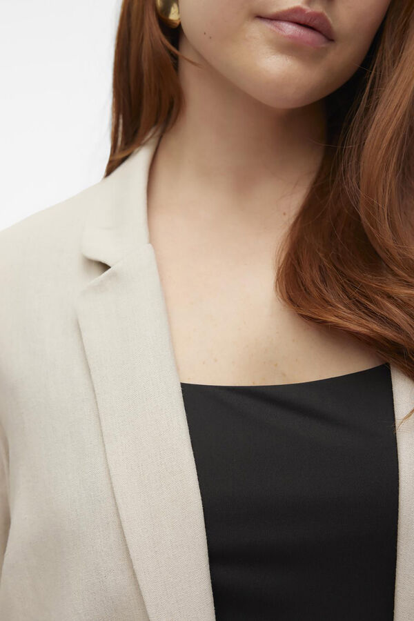 Vero Moda Curve Blazer de mujer abierta con solapa talla grande Beige