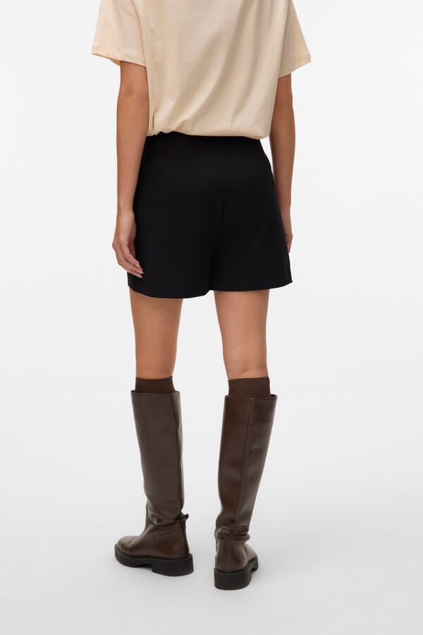 Vero Moda Falda pantal&oacute;n corta Negro