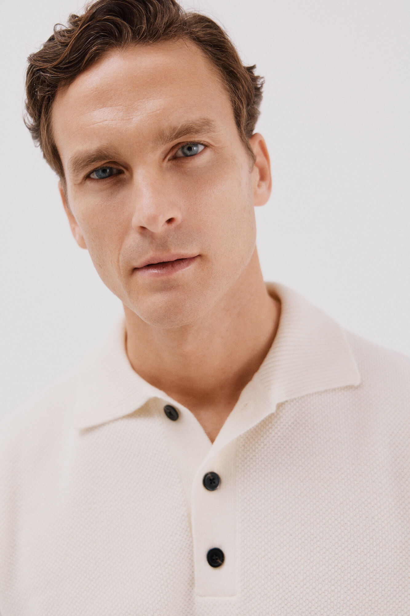 Cortefiel Jersey estructura lana cuello polo botones