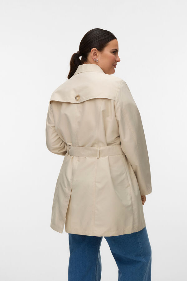 Vero Moda Curve Gabardina corta talla grande Beige