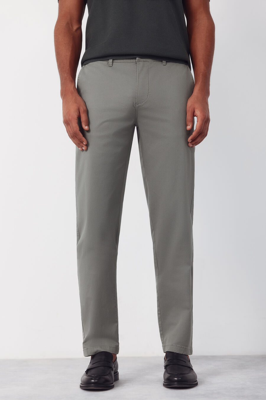 Pantalón chino regular fit