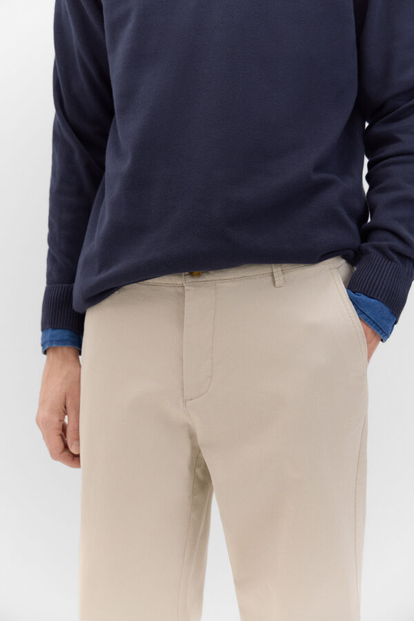 Cortefiel Pantalón chino regular fit Ecru