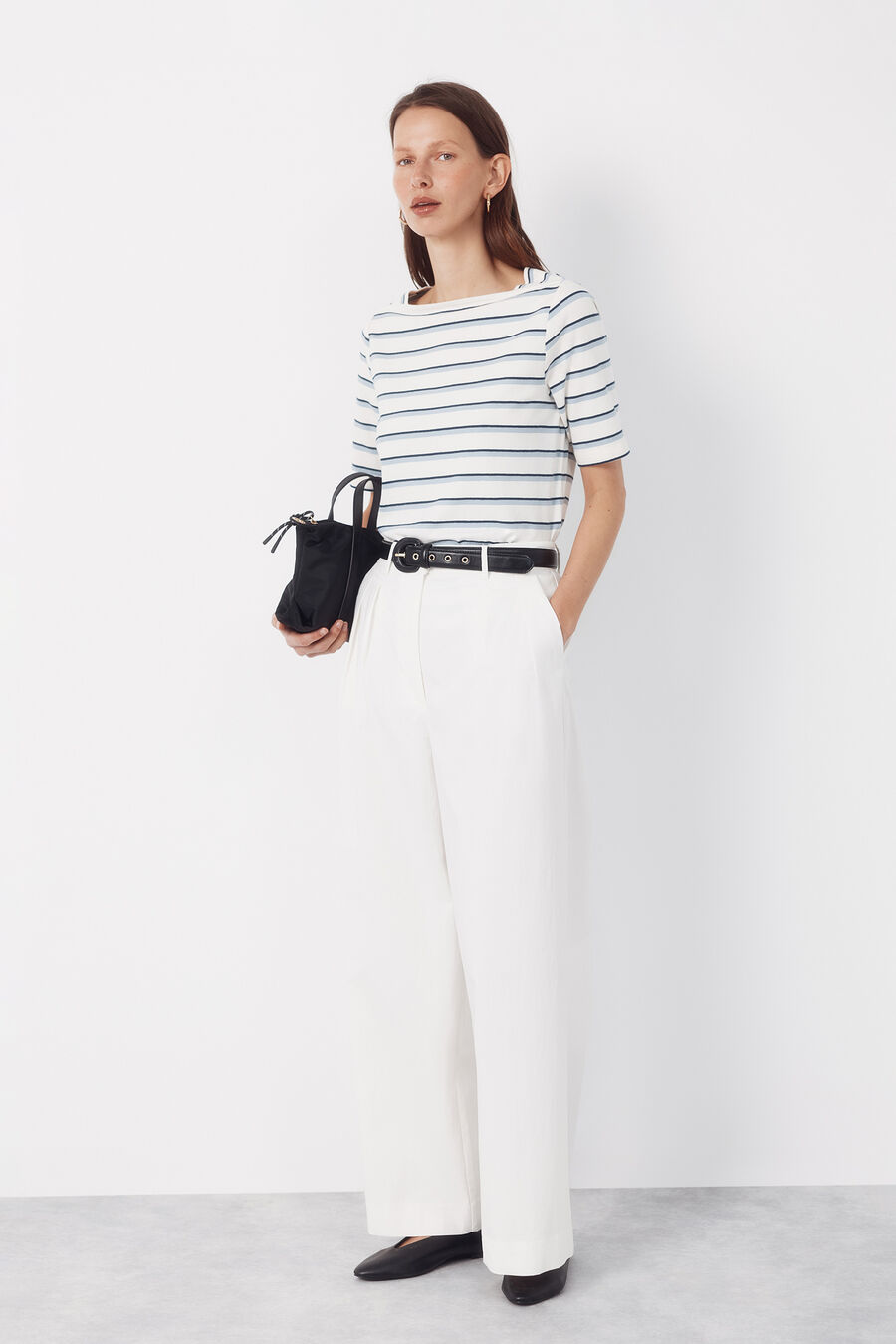 Camiseta cuello barco