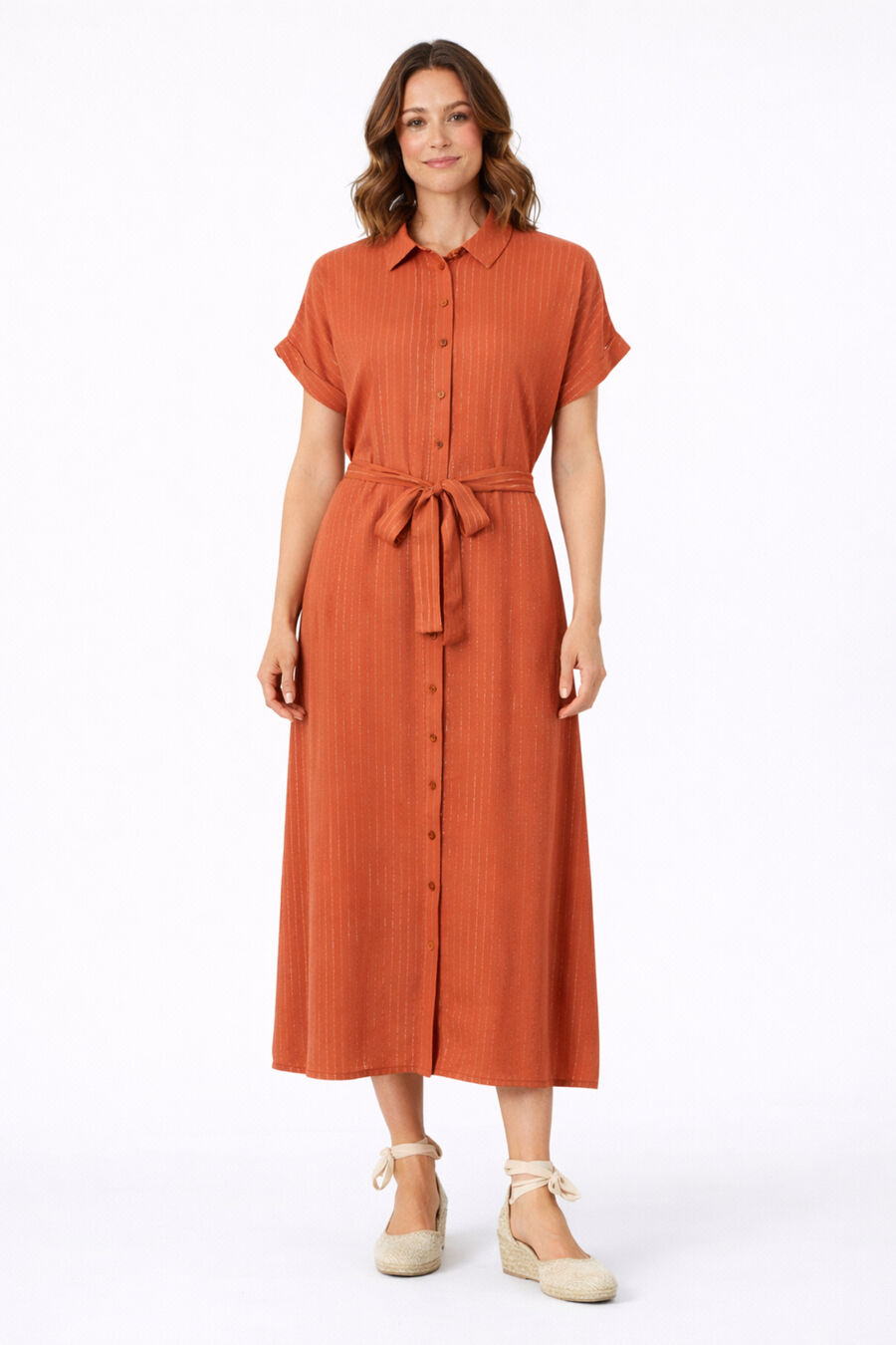 Vestido camisero midi con lúrex