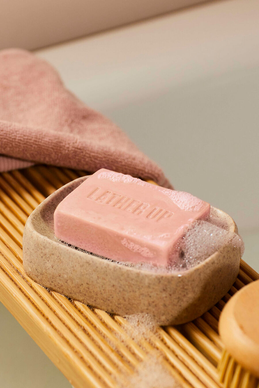 Barra Sólida Facial y Corporal de Pomelo Rosa