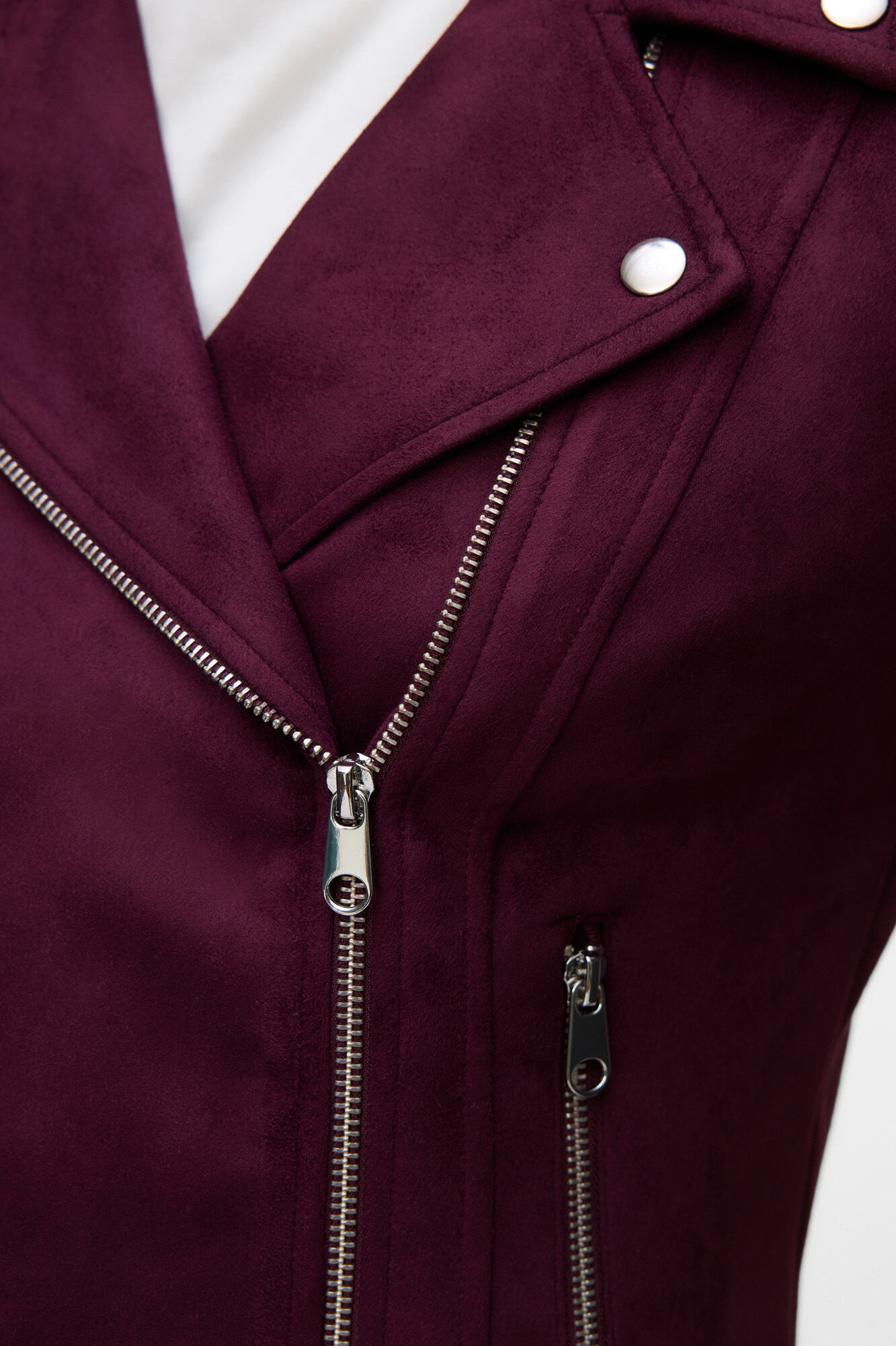 Vero Moda Cazadora de ante con tachuelas