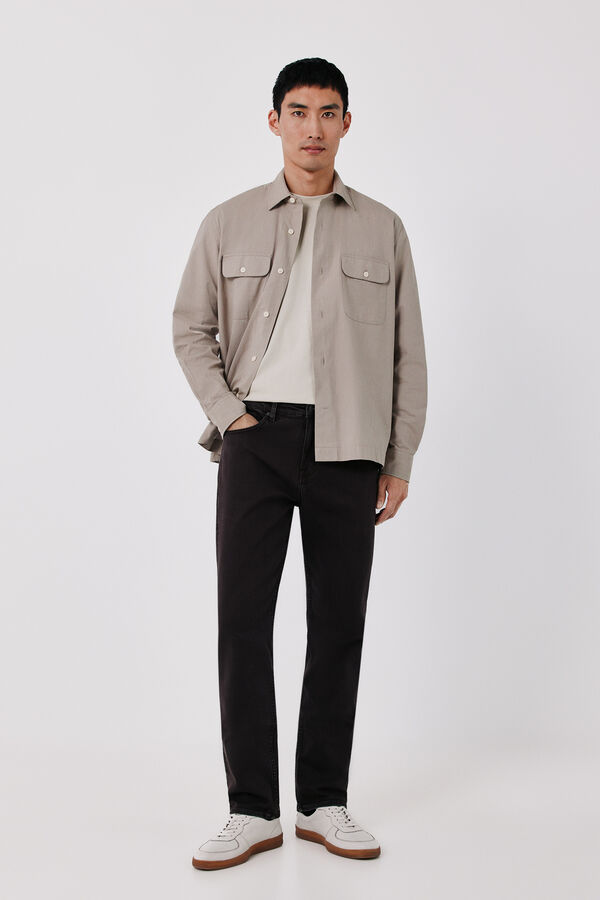Cortefiel Pantal&oacute;n vaquero 5 bolsillos color regular fit Marr&oacute;n oscuro