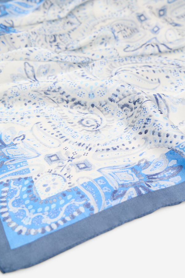 Cortefiel Pa&ntilde;uelo paisley Brown