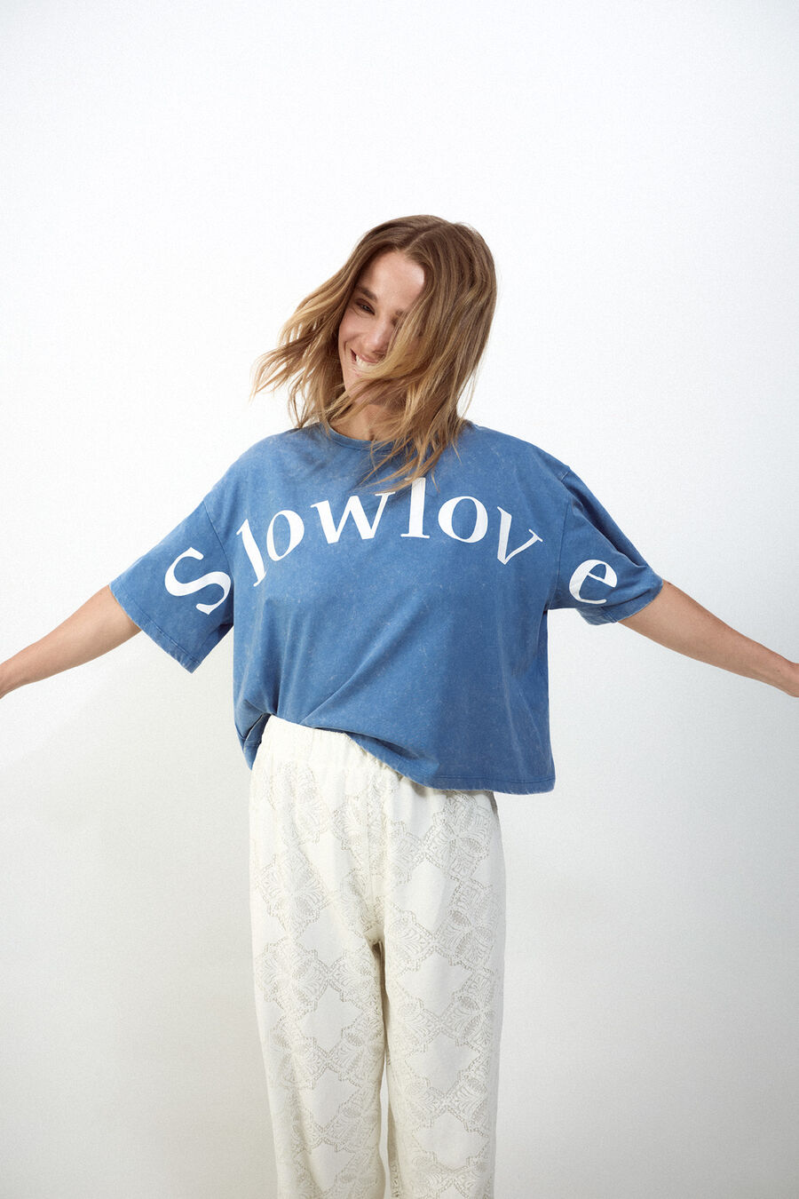 Camiseta crop Slowlove