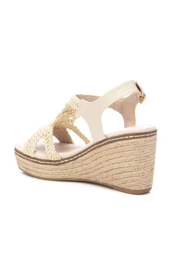XTI Sandalia cu&ntilde;a nudos macram&eacute; Beige