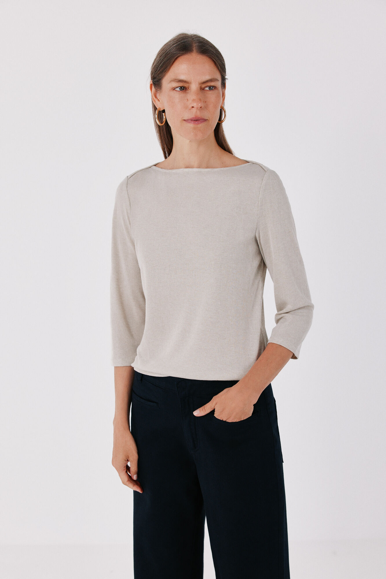 Cortefiel T-shirt decote barco