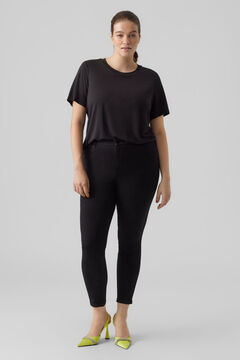 Vero Moda Curve Jeans Slim tamanho grande 