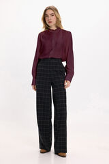 Vila Blusa de manga comprida com bordado ingl&ecirc;s Granada