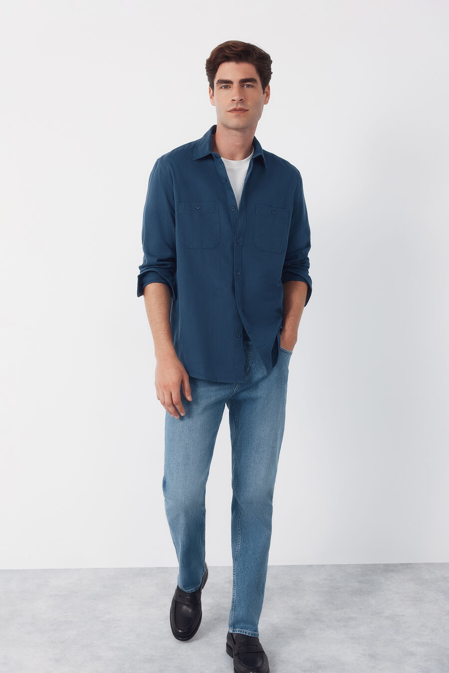 Camisa espiga bolsillos