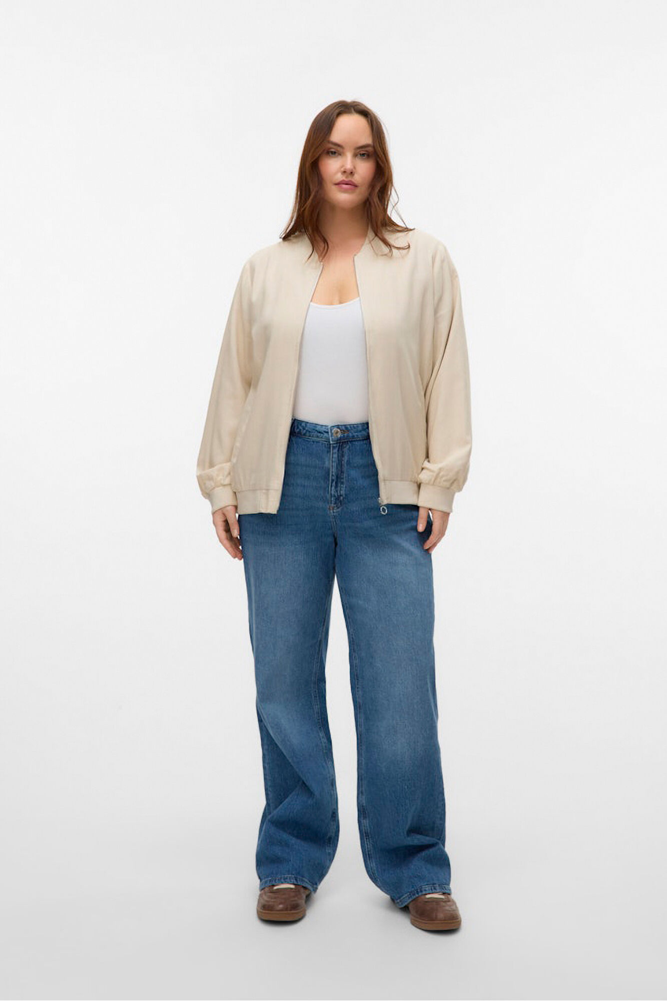 Vero Moda Curve Cal&ccedil;a jeans larga tamanho grande