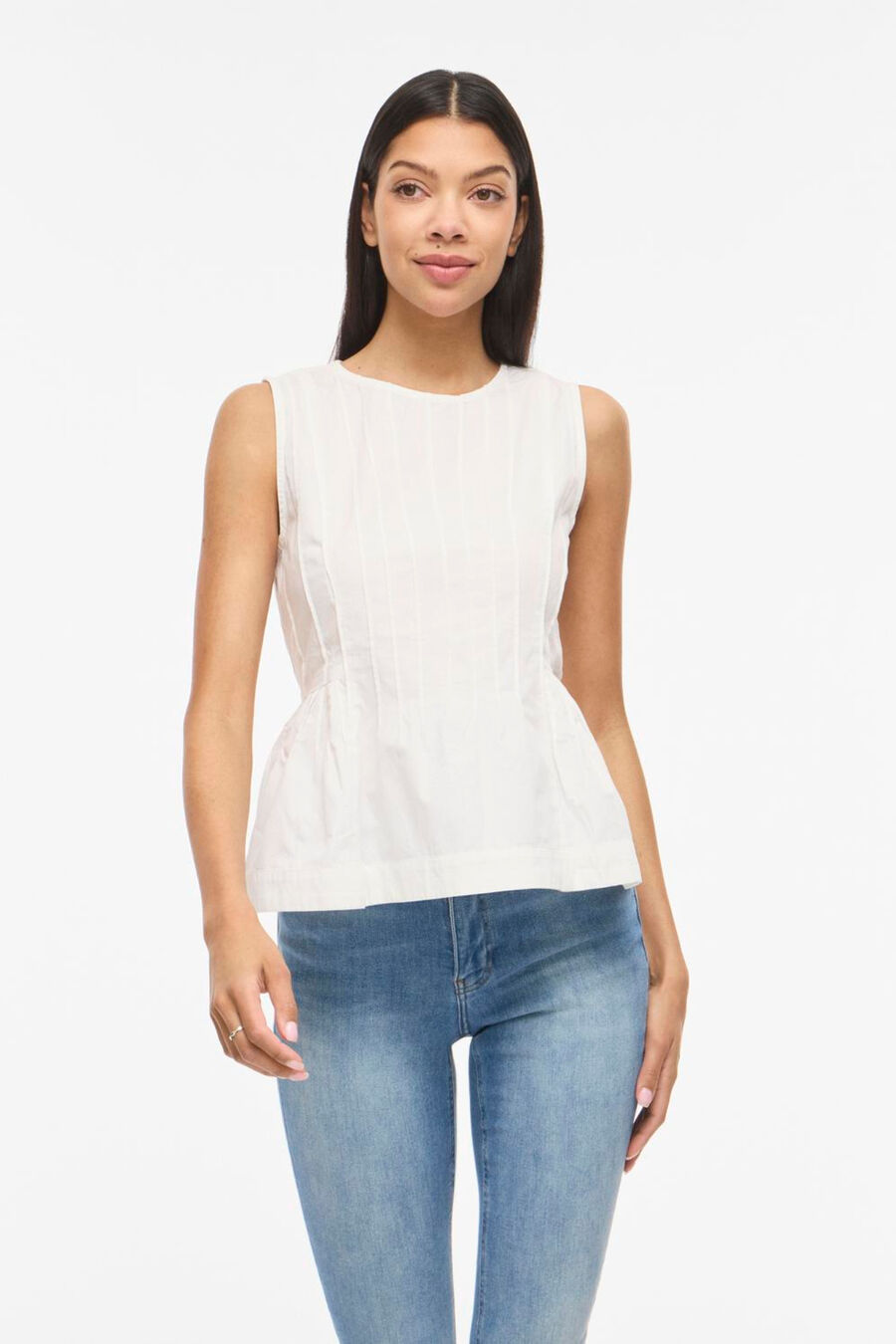 Top sin mangas de algodón orgánico con peplum