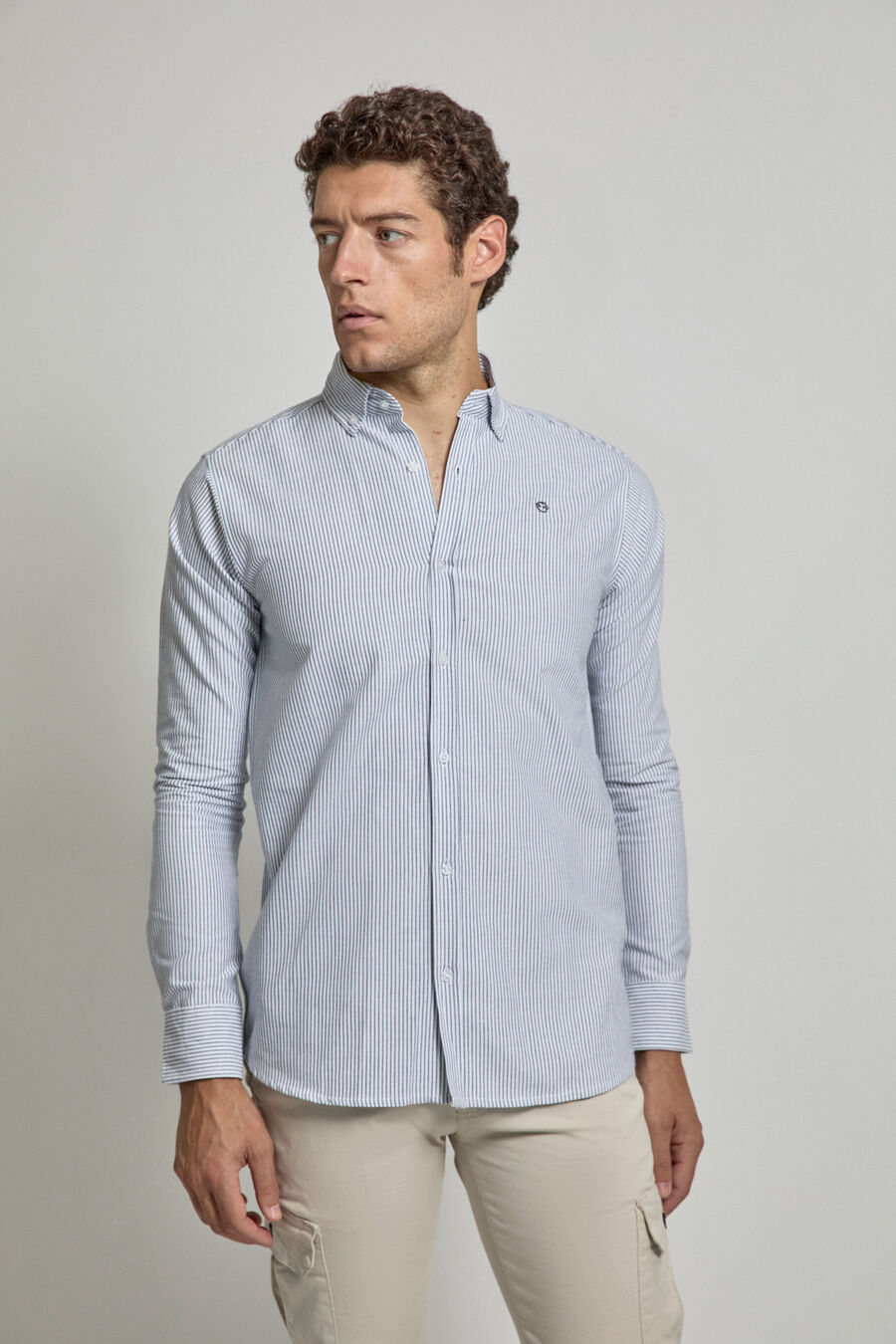 Camisa Oxford rayas con logo