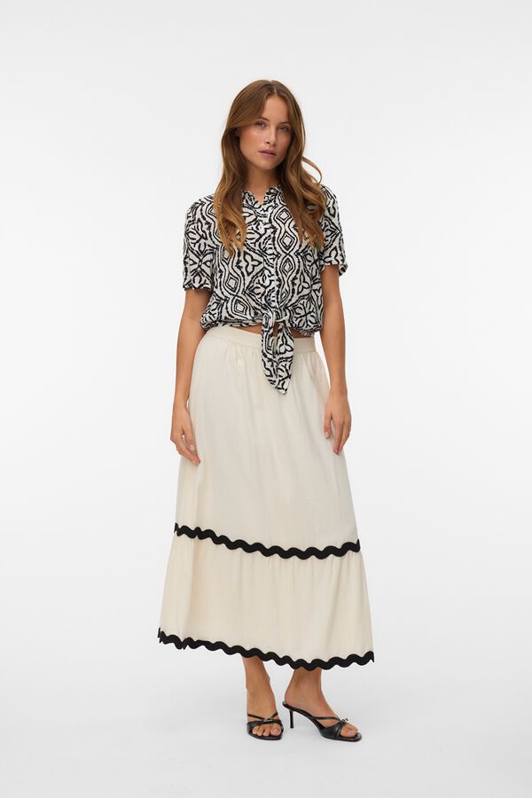 Vero Moda Falda larga detalles bordados Beige