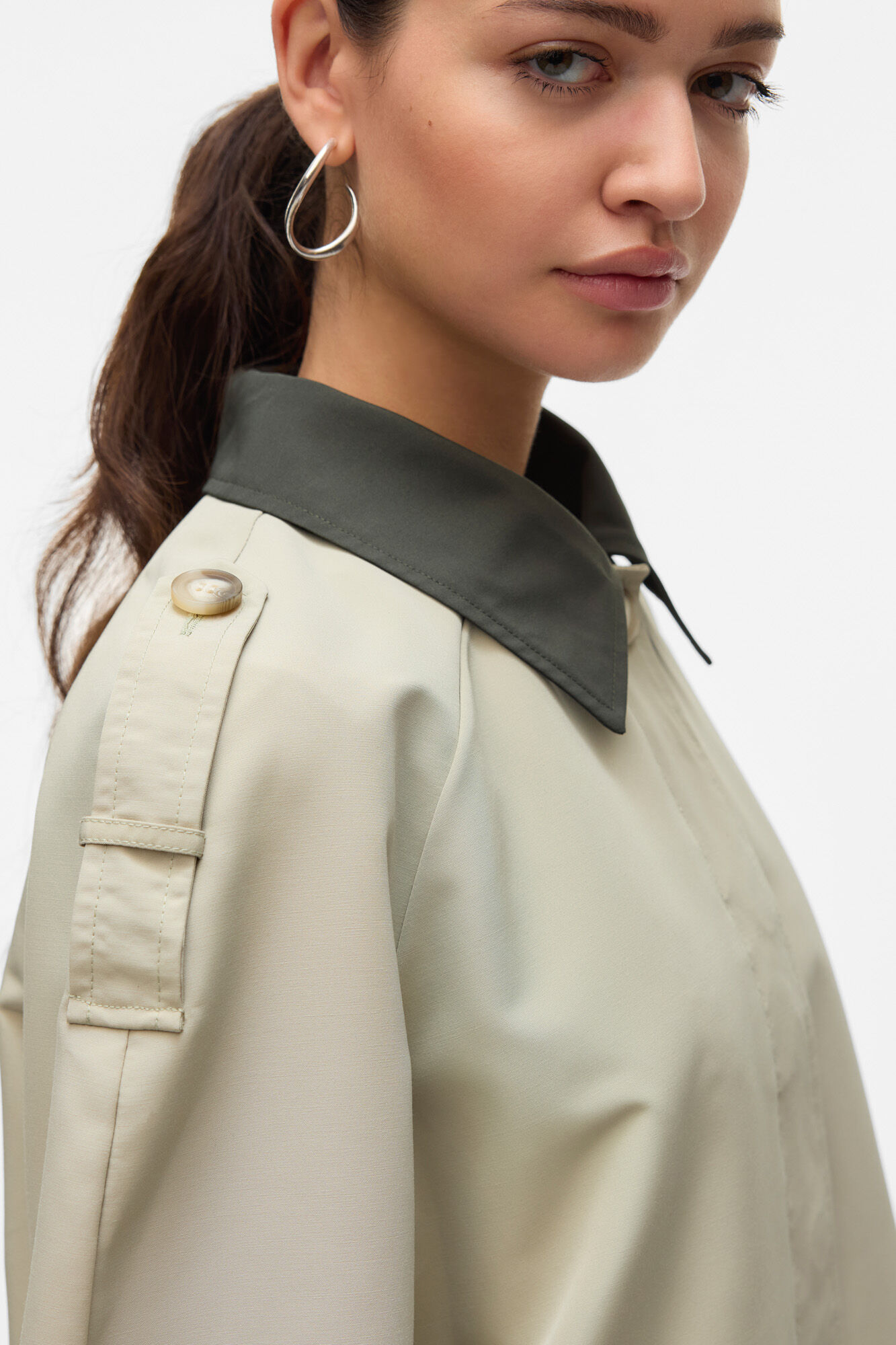 Vero Moda Casaco curta com gola de lapela