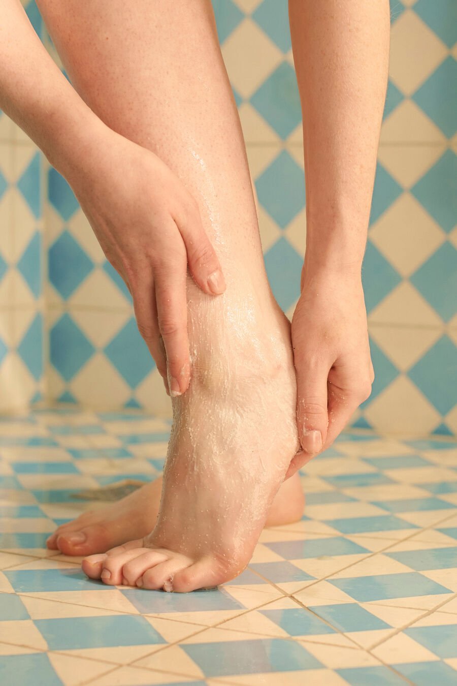 Exfoliante Calmante de Piedra Pómez y Menta para Pies