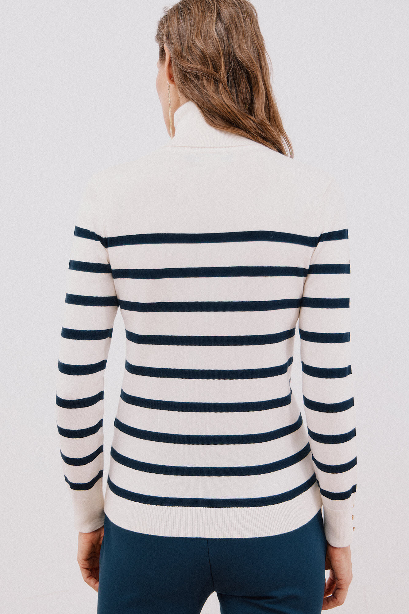 Cortefiel Su&eacute;ter listrado de gola alta