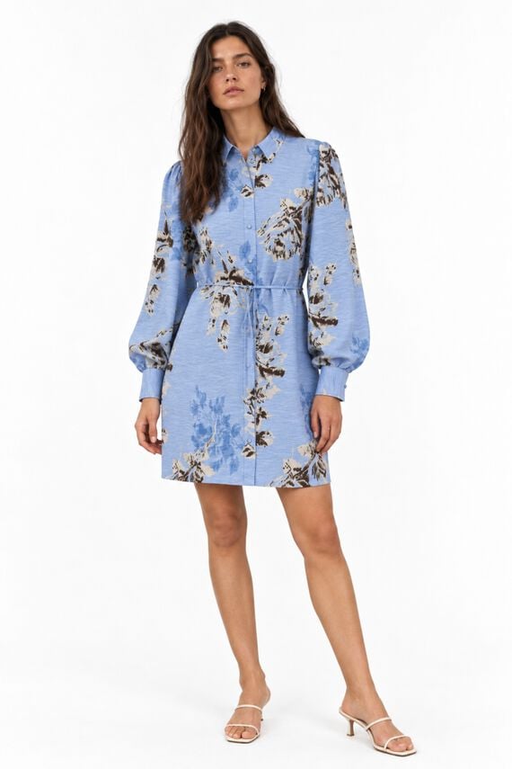 Vestido camisero con cinturón