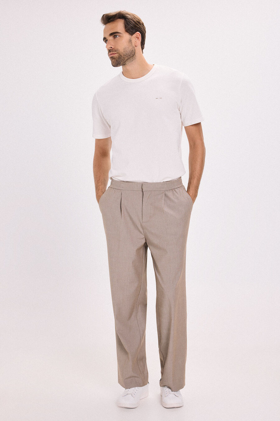 Pantalón wide fit pinzas