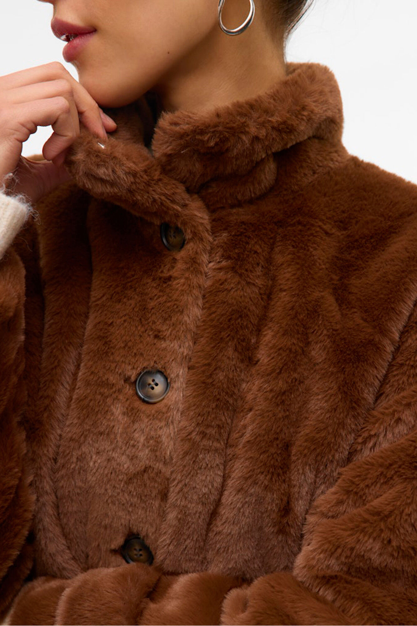 Vero Moda Abrigo corto efecto pelo