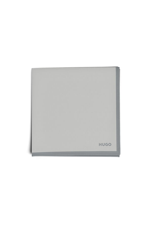 HUGO Pa&ntilde;uelo de bolsillo seda Gris