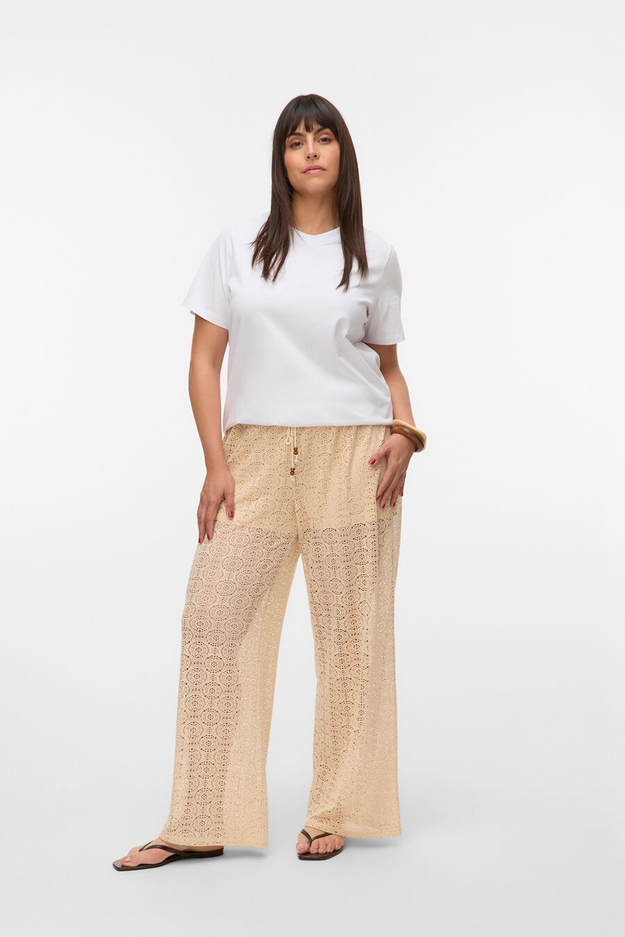 Pantalón largo con calados talla grande