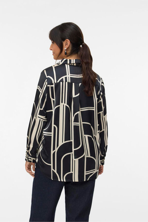 Vero Moda Curve Camisa de cetim de manga manga plus size  Preto