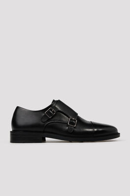 Zapato vestir dos hebillas