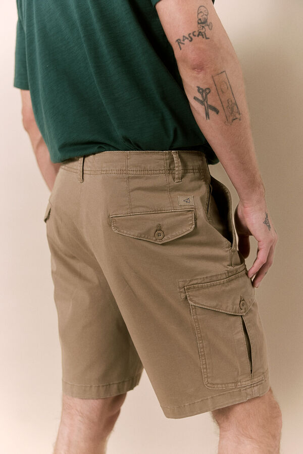 OOTO Bermuda cargo regular Castanho