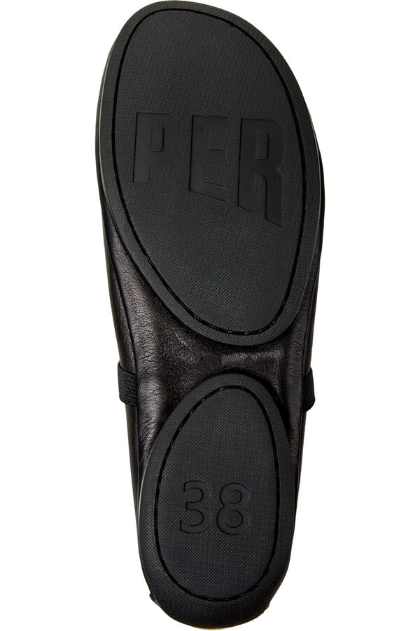 Camper Women's leather ballet flats Black