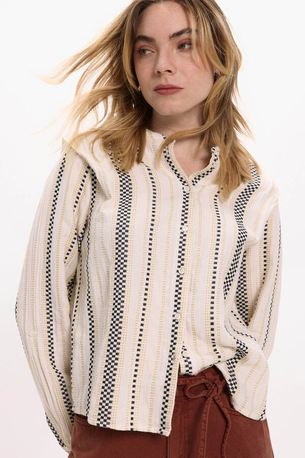 Vila Blusa com bordado de algod&atilde;o Tostado