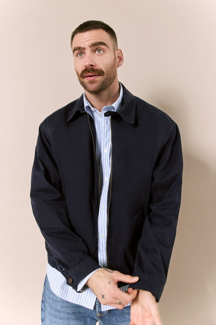 Cazadora ligera casual