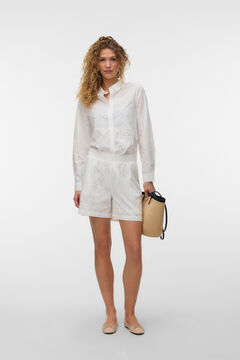 Vero Moda Shorts detalles calados
