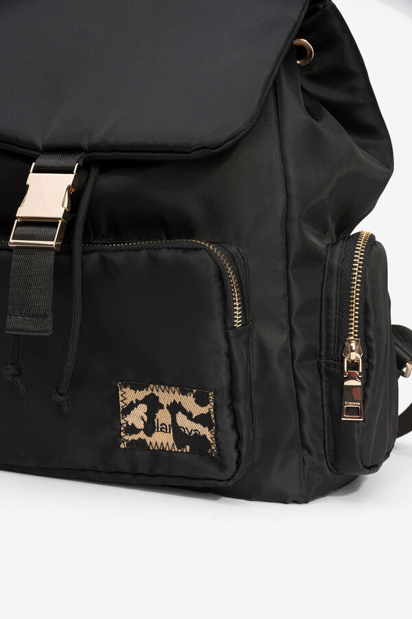 Vilanova Mochila acolchoada com aba Preto