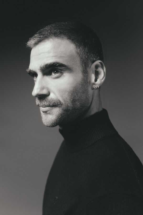 OOTO Roll neck jumper Black