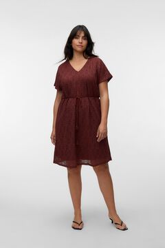 Vero Moda Curve Vestido corto cuello pico talla grande Marr&oacute;n