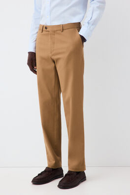 Pantalón traje coordinado tostado