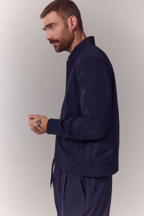 OOTO Cazadora bomber t&eacute;cnica Azul marino