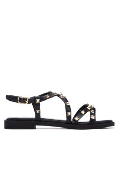 XTI Sand&aacute;lia estilo romana com tachas