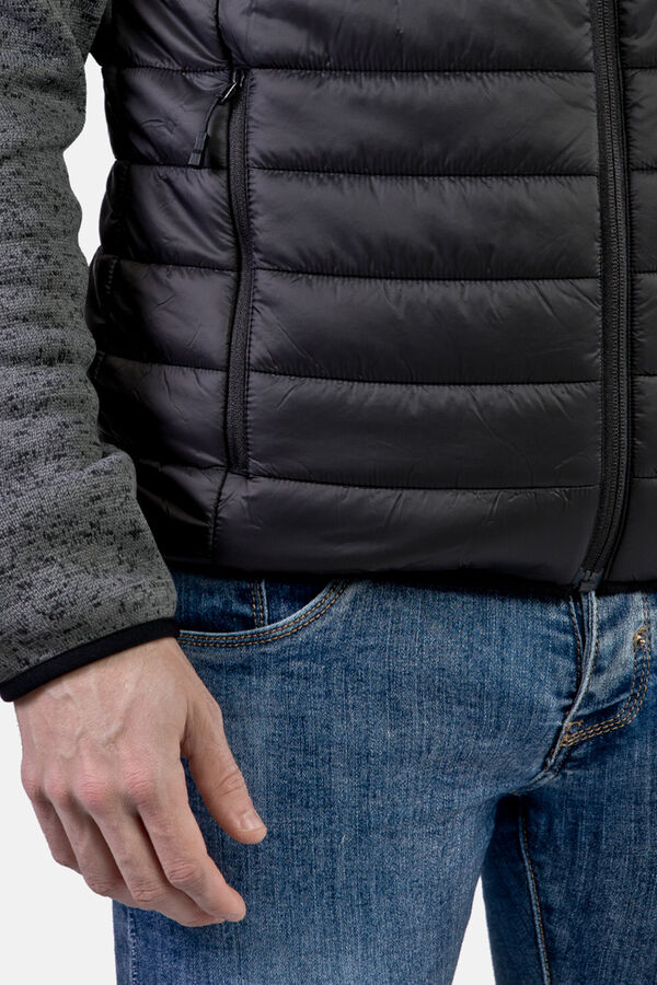Izas Chaleco con relleno Mount-Loft Negro