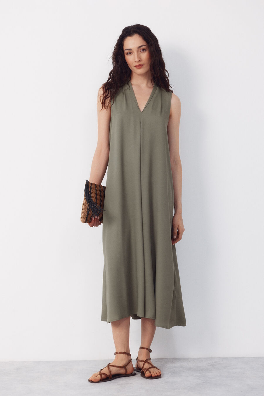 Vestido fluido manga sisa