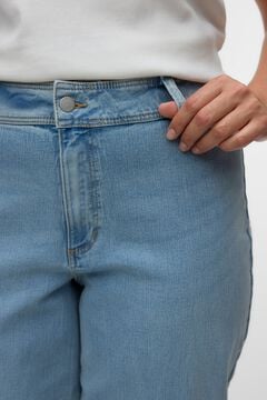 Vero Moda Curve Jeans perna larga tamanho grande