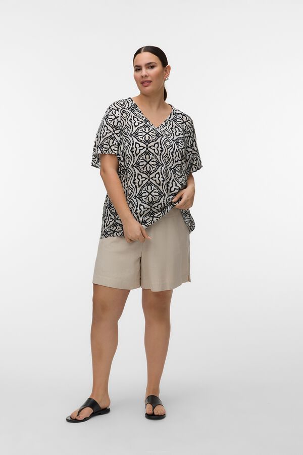 Vero Moda Curve Top de manga corta y cuello pico talla grande Gris