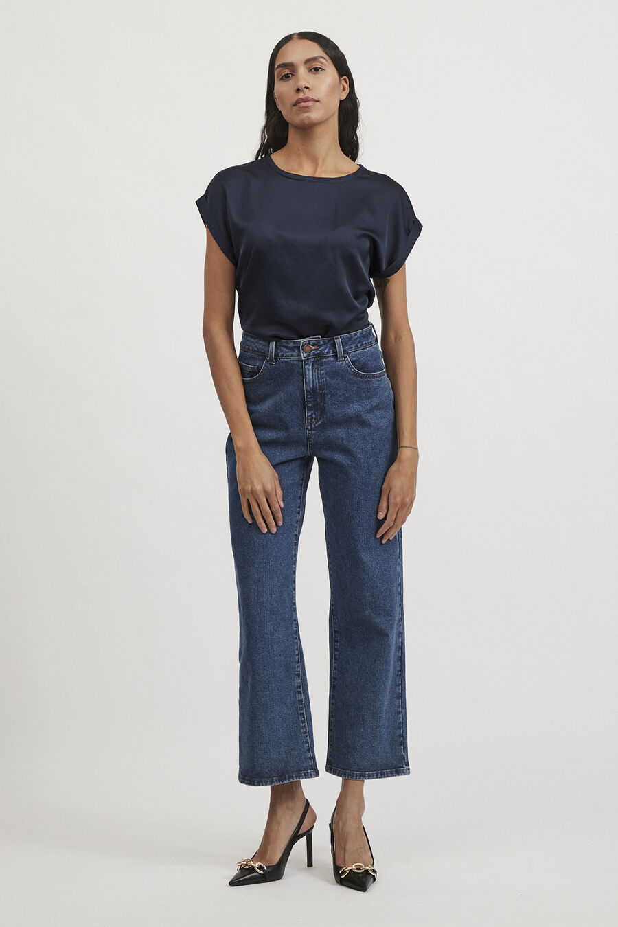 Blusa satinada manga corta