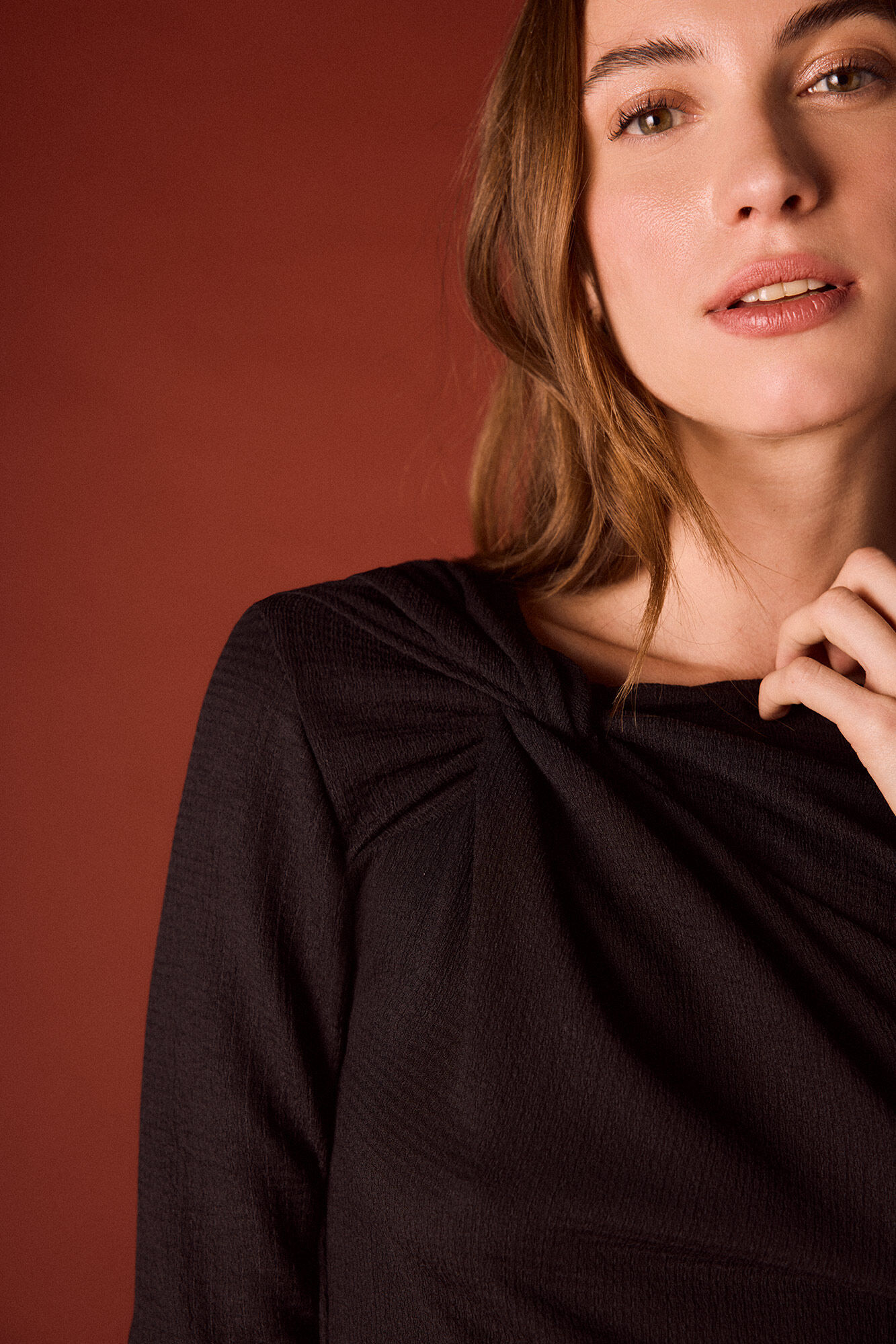 Slowlove Top escote nudo