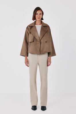 Gabardina corta efecto ante